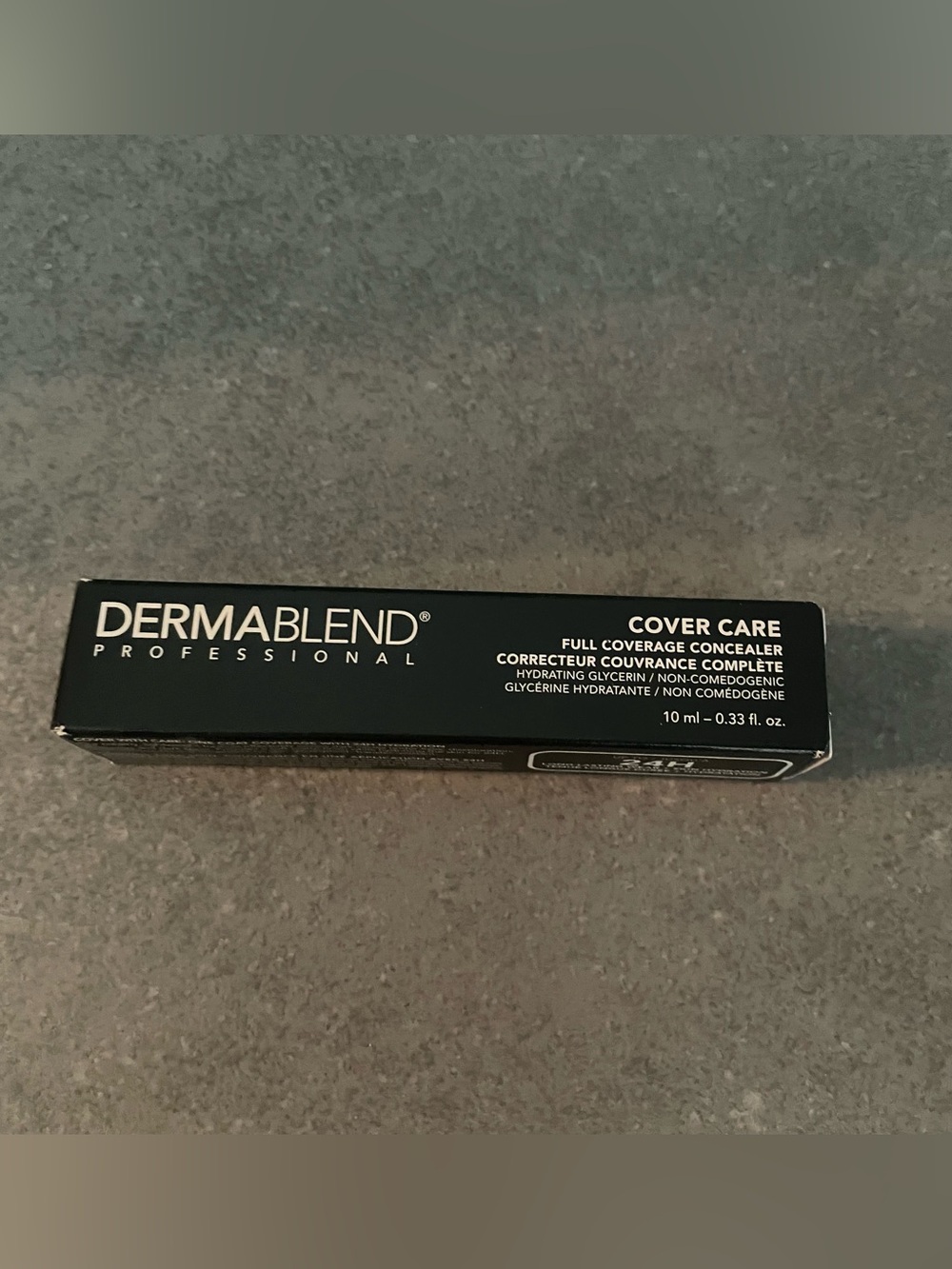 Dermablend Full Coverage Concealer. Shade 15N - Picture 2 of 6
